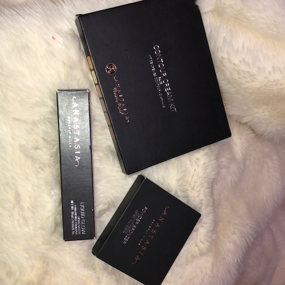 Anastasia beverly hills new